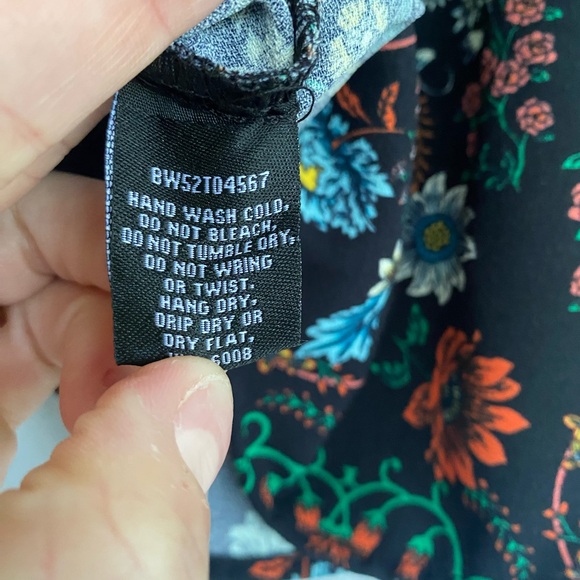 NWT Rock & Roll Denim Women's Floral Print Long Sleeve Blouse - Picture 7 of 7